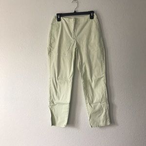 J Jill size 6 missy mint green capri pants